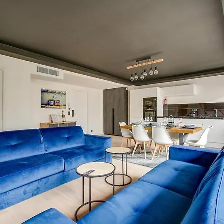 184 Quatro - Superb In Paris. *